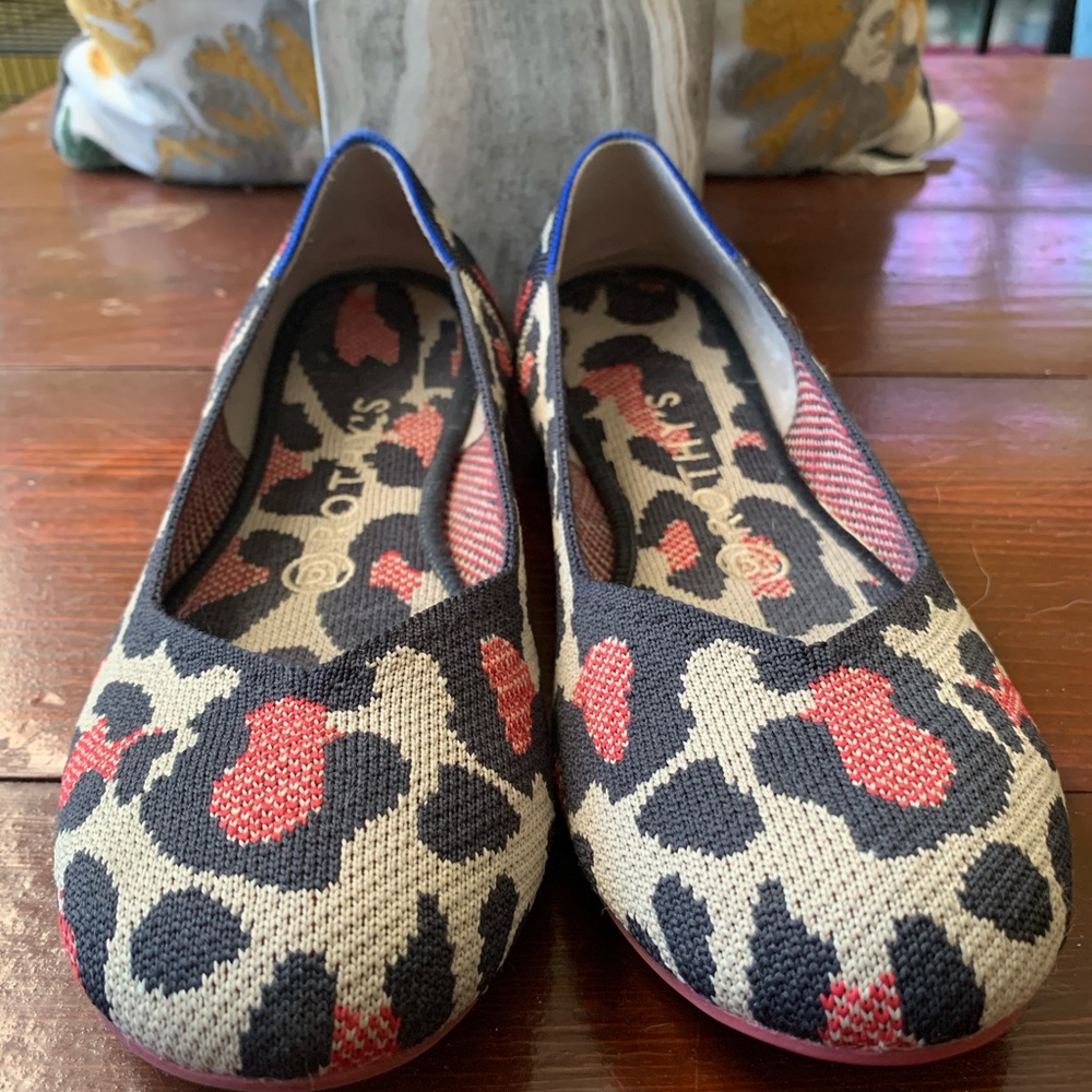 Retired Red ❤️ Leopard 🐆 Rothys GUC - Picture 4 of 5